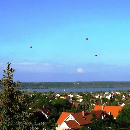 Apartman Panoráma Pihenőház Balatonalmádi
